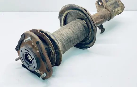 Toyota Avensis T250 Front shock absorber/damper 4851009A03 4860905040