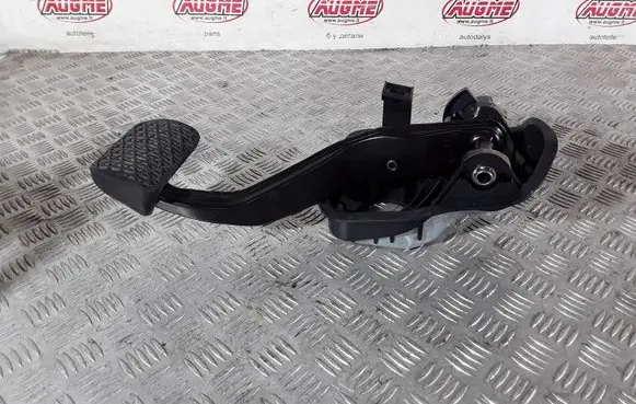 Mercedes-Benz S W222 Brake pedal A2222920115 A2229057504
