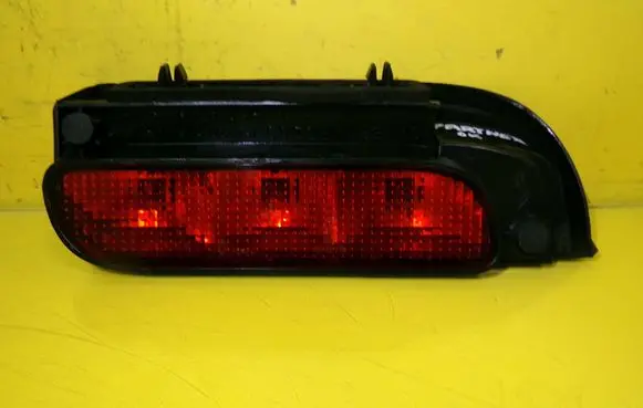 Peugeot Partner Third/center stoplight 45023
