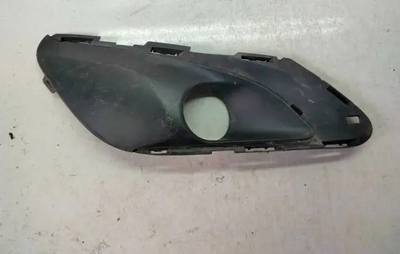 Peugeot 308 Front fog light trim/grill AA36136869