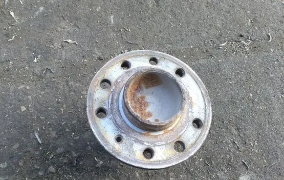 Opel Vectra C Rear wheel bearing hub 