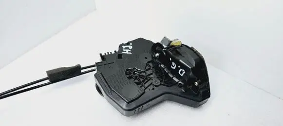 Honda Jazz IV GR Rear door lock N1114130 200316