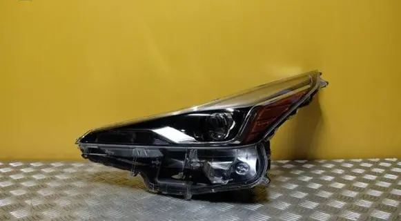 Toyota Prius (XW50) Headlight/headlamp TOYOTA-PRIUS