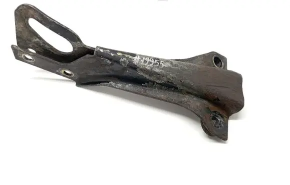 Porsche 928 Towing hook eye 