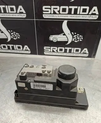 Mercedes-Benz E W210 Central locking vacuum pump 2108001548 00782827