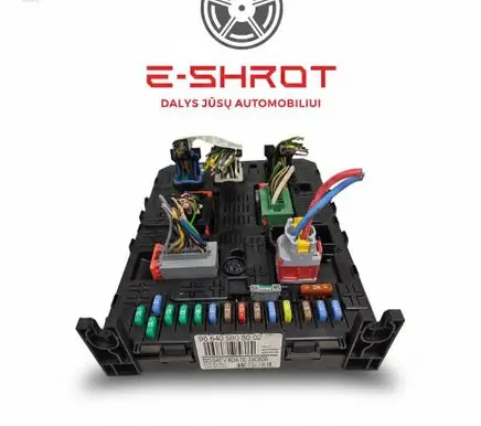 Citroen C4 I Comfort/convenience module 966405908002 281208364