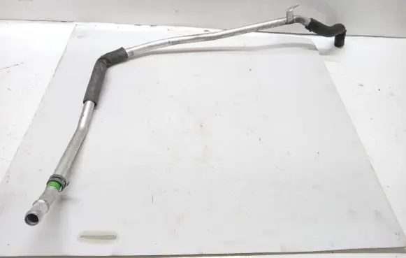 Mercedes-Benz C W204 Engine coolant pipe/hose A2048300296