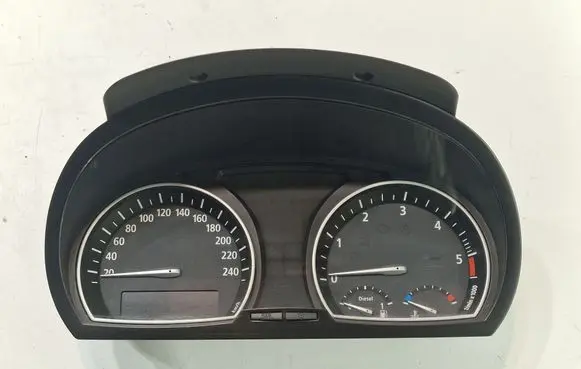 BMW X3 E83 Speedometer (instrument cluster) 341611302 102464031