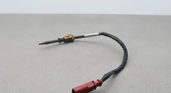 Audi Q5 SQ5 Oil temperature sensor 4M0906088AA