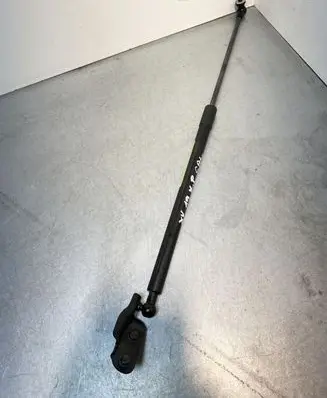 Subaru XV II Tailgate/trunk strut/damper