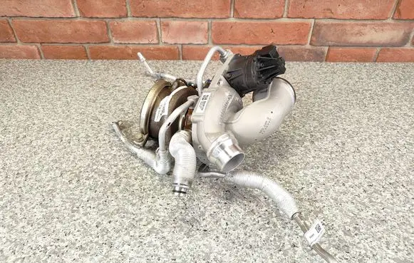 BMW 2 F44 Turbo 9845811 8662070