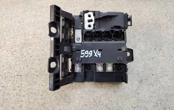 BMW X4 G02 Fuse box set 684170459 6841704