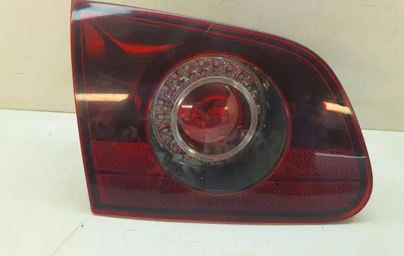 Volkswagen PASSAT B6 Rear/tail lights