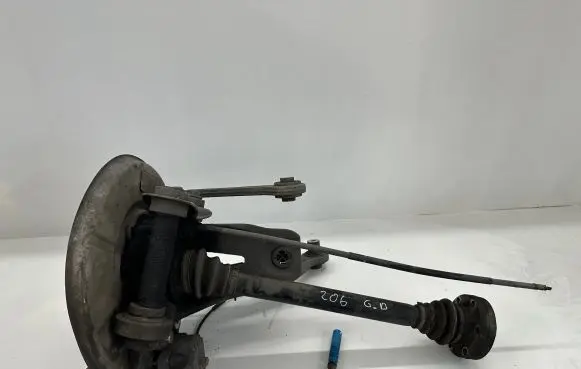 BMW 5 E60 E61 Rear wheel hub