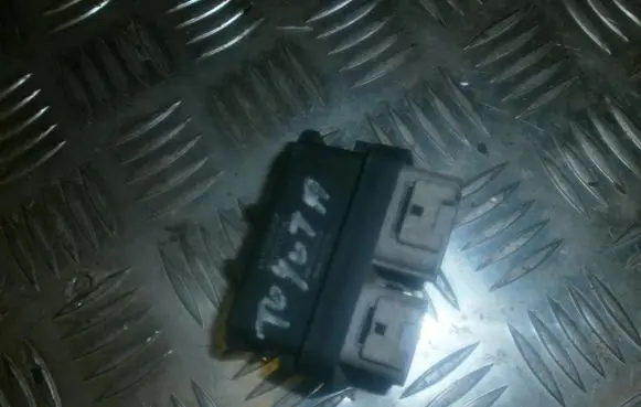 Toyota Corolla E110 Other control units/modules 8826312070 0610001120