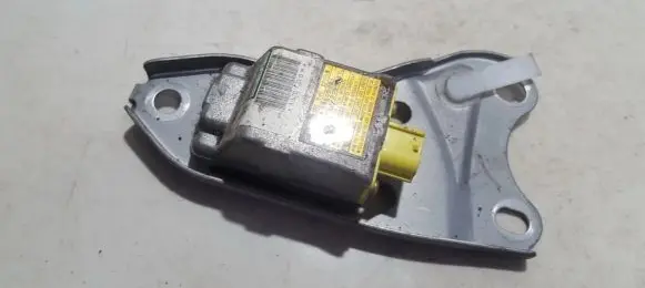 Toyota Avensis Verso Airbag deployment crash/impact sensor 8983044010 89830-44010
