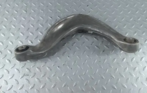 Audi A8 S8 D4 4H Rear upper control arm/wishbone 8K0505324H