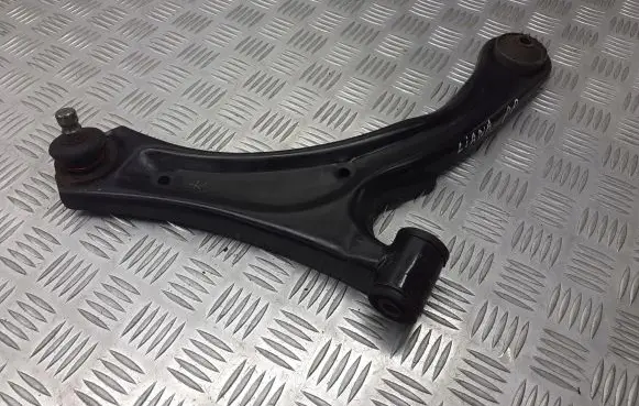 Suzuki Liana Front control arm BRAK