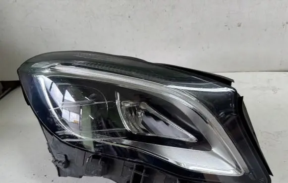 Mercedes-Benz GLA W156 Headlight/headlamp a1569067000
