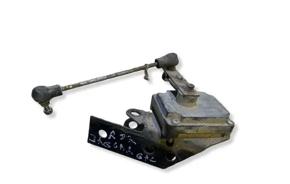 Jaguar XJ SERIE 3 Headlight level adjustment motor 83900507