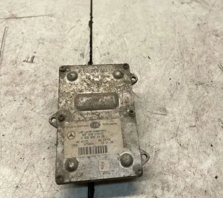 Mercedes-Benz Sprinter W906 Headlight ballast module Xenon A0028202426 5DF00827900