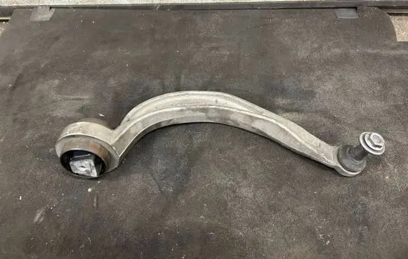 Audi A4 S4 B8 8K Front control arm 1160500127