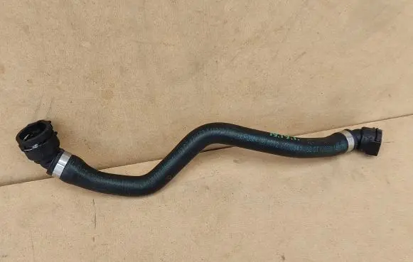 BMW 2 F22 F23 Engine coolant pipe/hose 7596841 17127596841