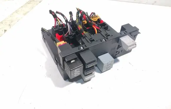 Volkswagen Touran I Comfort/convenience module 1K0937049S