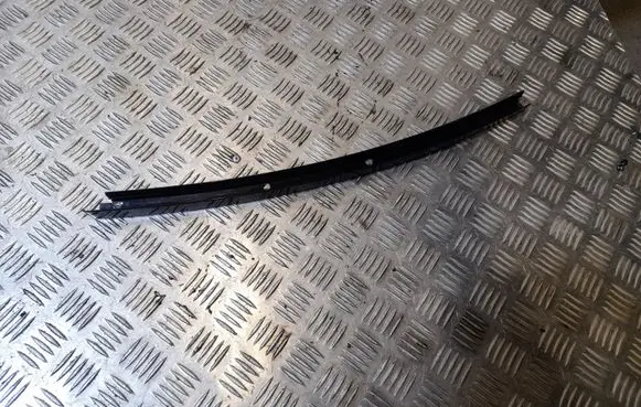BMW 7 F01 F02 F03 F04 Rear door window/glass frame 7185236