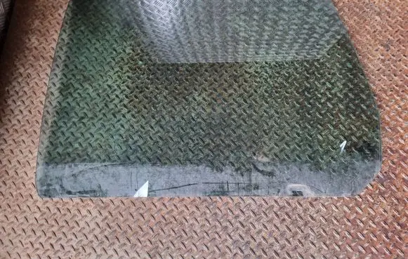 Ford Galaxy Rear door window glass