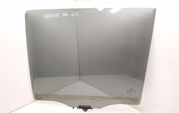 Hyundai Santa Fe Rear door window glass