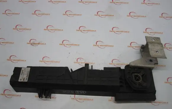 BMW 1 F20 F21 Side radiator support slam panel 7600536 7600901