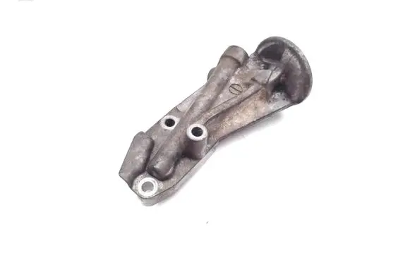 Mitsubishi Montero Oil filter mounting bracket 