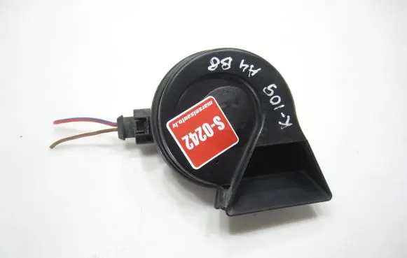 Audi A4 S4 B8 8K Horn signal 8T0951221A