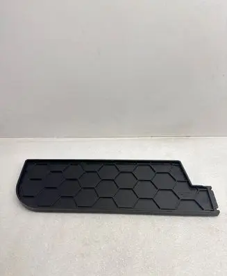 BMW 5 E60 E61 Trunk separation 7076688 13648810