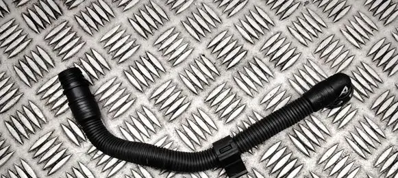 Breather/breather pipe/hose