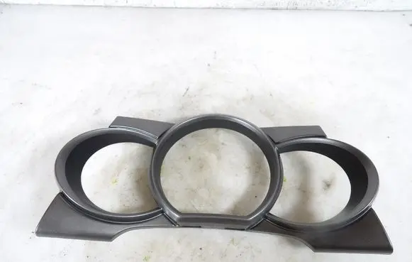 Other sill/pillar trim element