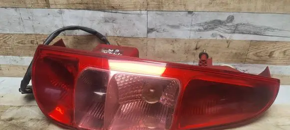 Peugeot 807 Rear/tail lights