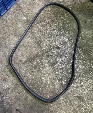 Audi A6 S6 C6 4F Rubber seal rear door 4F5833721