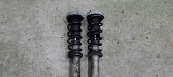 BMW 6 E63 E64 Rear shock absorber with coil spring 33526768925