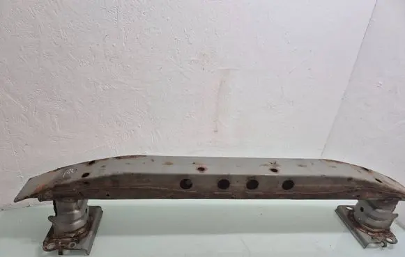 Toyota Avensis T250 Front bumper cross member 