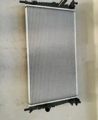 Ford Focus C-MAX Coolant radiator 62017A 1305492