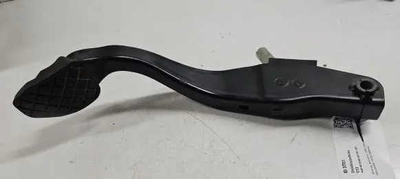 Audi A4 S4 B5 8D Brake pedal 8D1721140