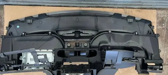 Volkswagen Touran I Dashboard 1T1857001
