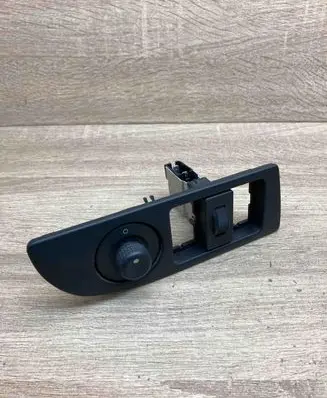 Citroen Xsara Wing mirror switch 9627990377