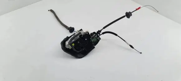 Audi A8 S8 D4 4H Rear door lock 4H0839015C