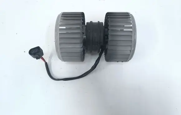 Audi A8 S8 D3 4E Heater fan/blower 013011047