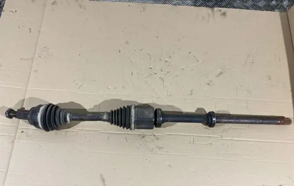 Land Rover Evoque I Front driveshaft GJ323B436CA