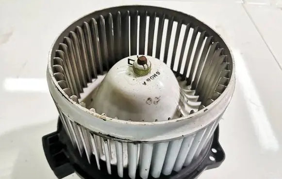 Chevrolet Captiva Heater fan/blower 615981