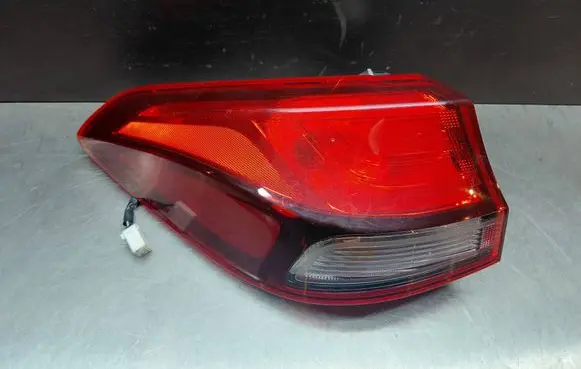 Hyundai i30 Rear/tail lights 92401G4200